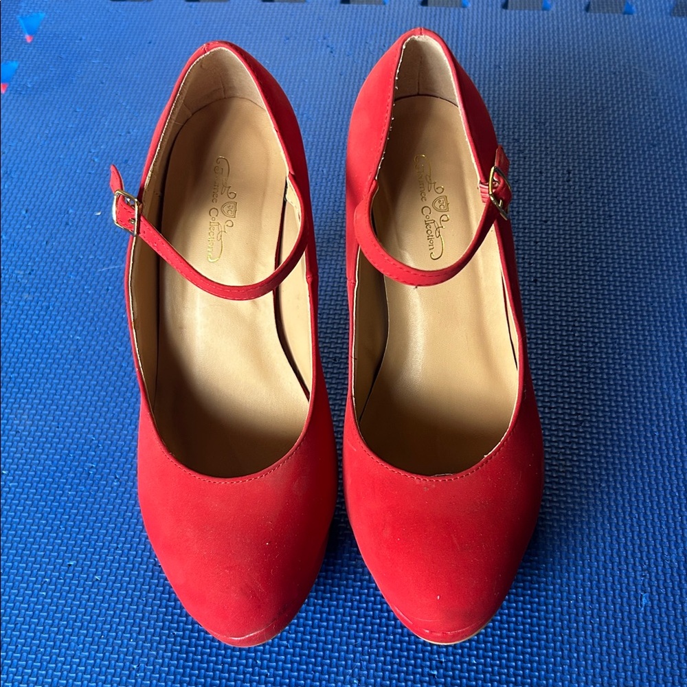Elegant Red Mary Jane Heels - Picture 2 of 11